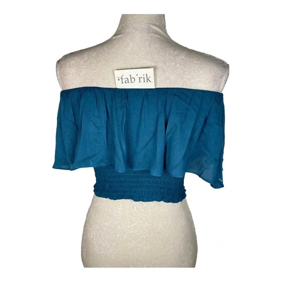Fab’rik Ruffled & Smocked Cropped Top‎ Large - Picture 2 of 4